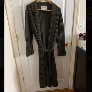 MARY MCFADDEN GREEN LAMB WOOL CARDIGAN SIZE MEDIUM